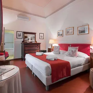 Ape Rosa Relais Florencie