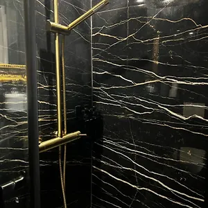 Cocoon Gallery Francia