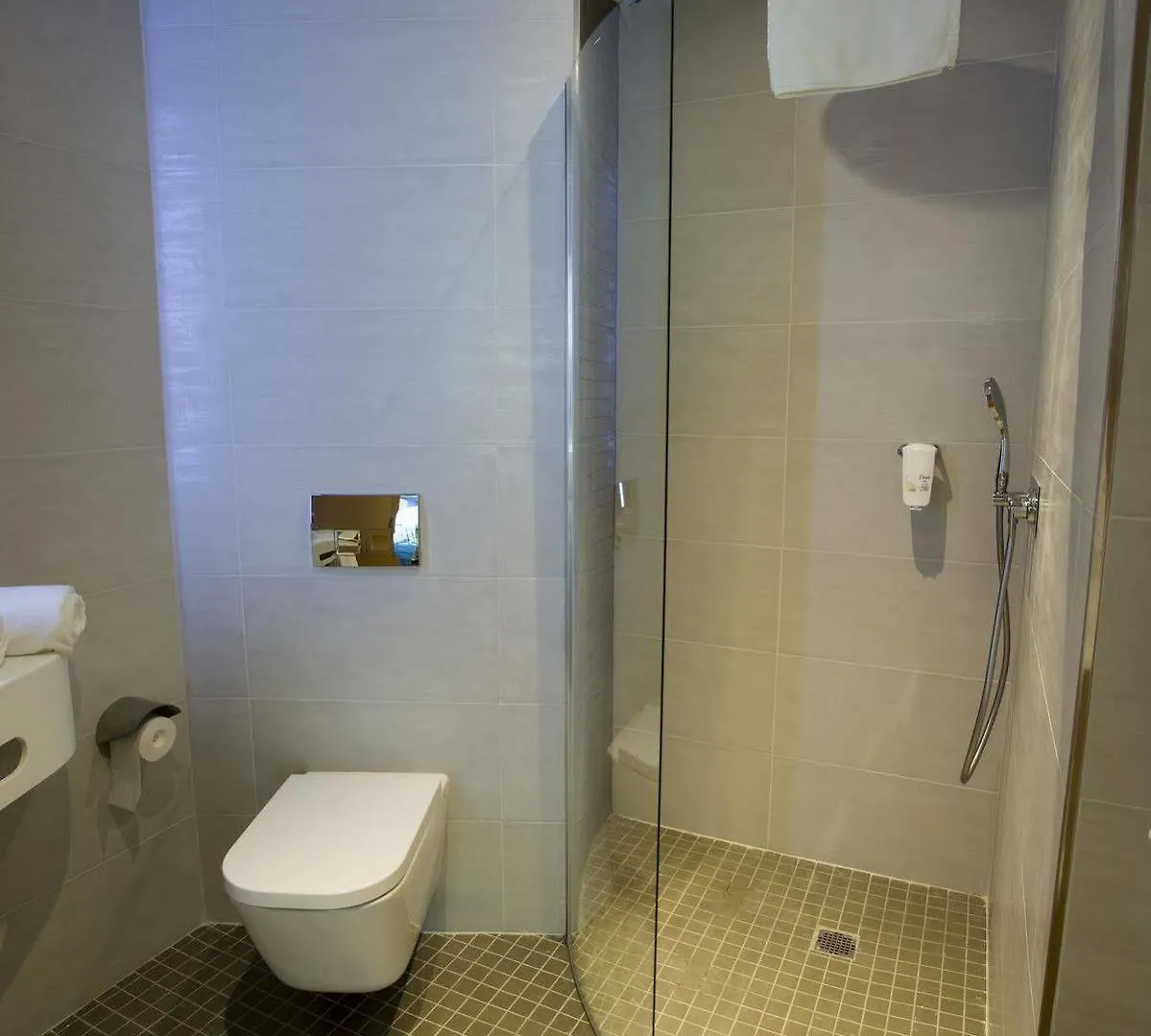 Soblue Hotel Антиб